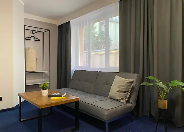 Cube House Aparthotel